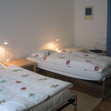 B&B Schlettstadterstrasse Basel Exteriör bild